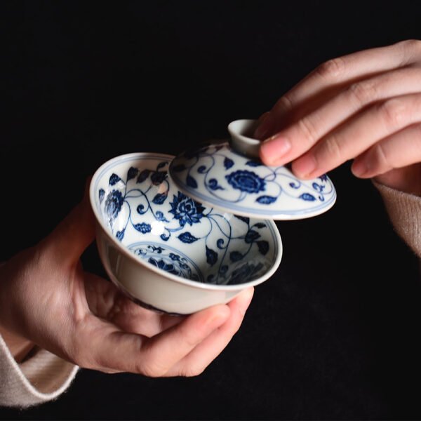 Hand Painted Chanzhi Lian Flat Bottom Gaiwan