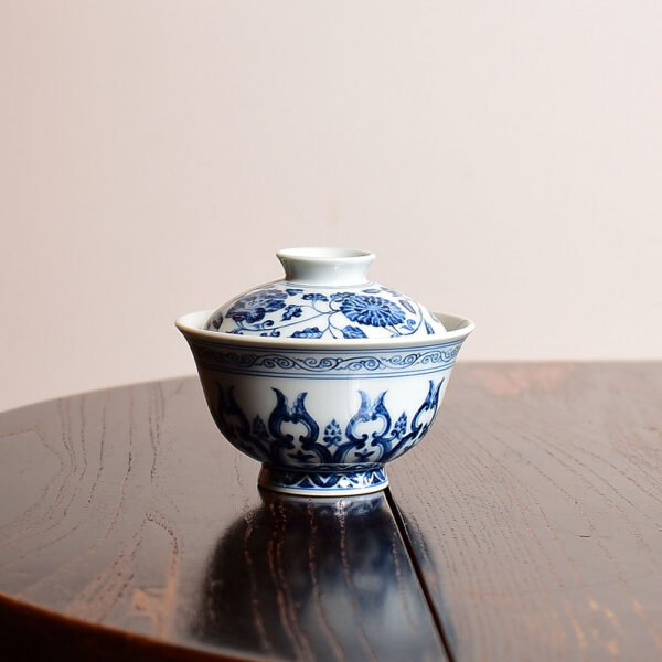 Hand Painted Twin Lotus Gaiwan - Short