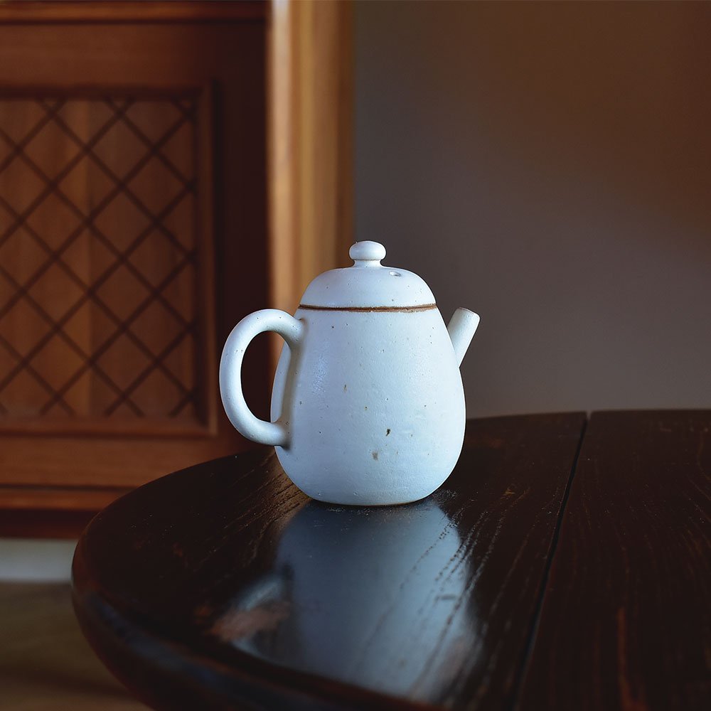 粗陶粉引小茶壶 • 高